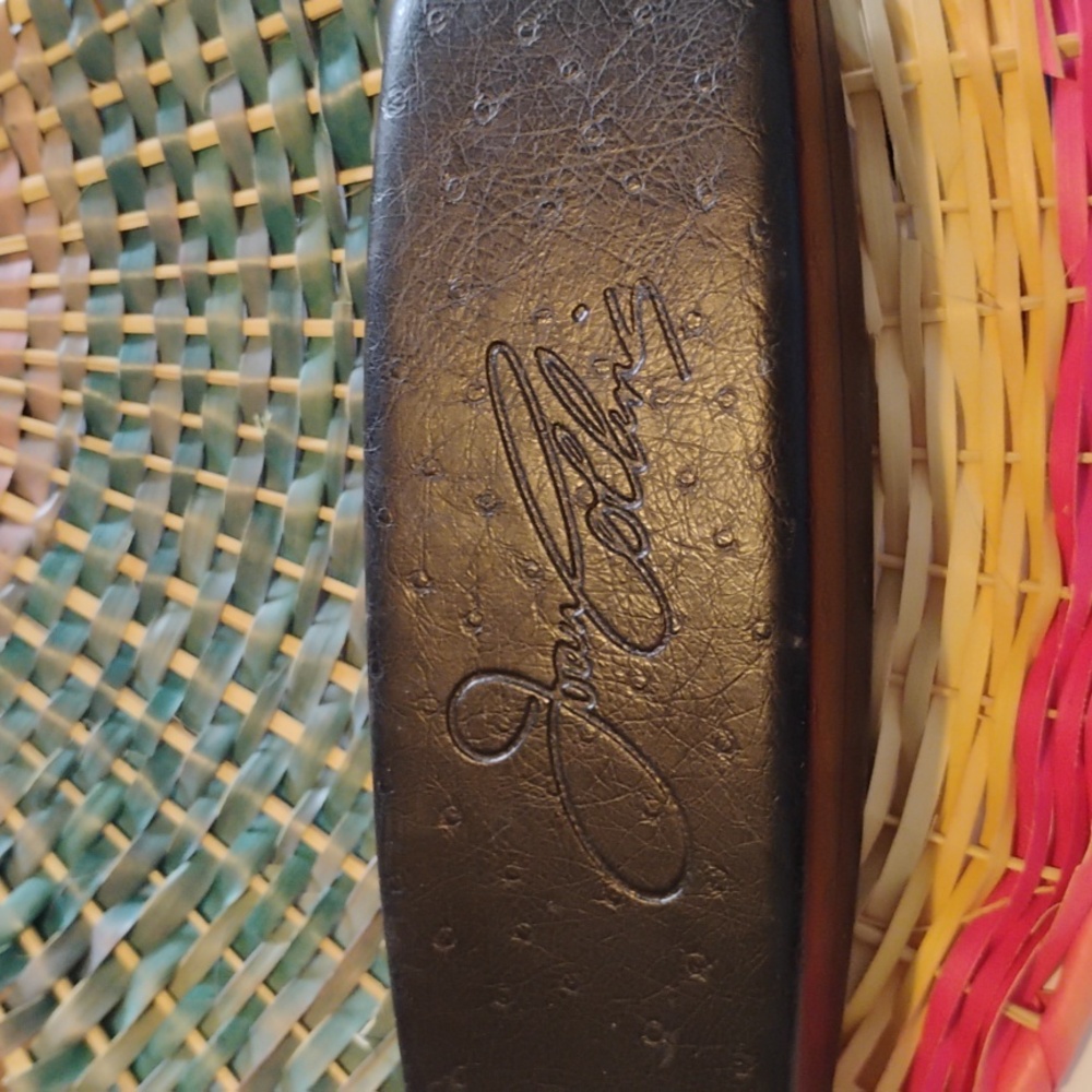 Joan Collins signature eyeglass case